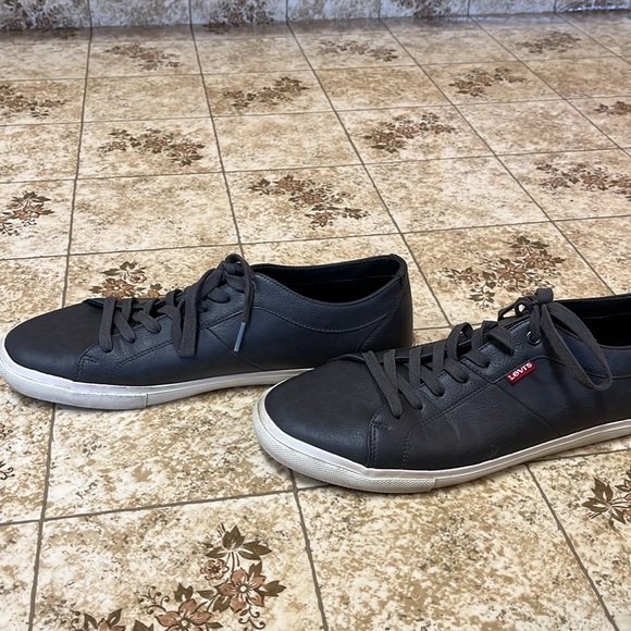 Men’s grey leather Levi’s - Picture 3 of 4